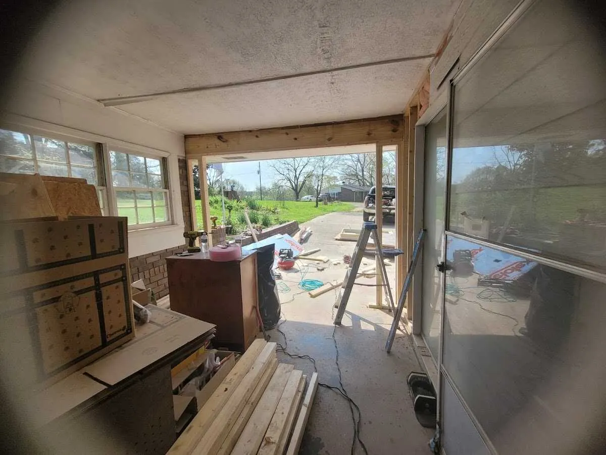 Air movers and dehumidifier for Drying & Dehumidification in Oakmont